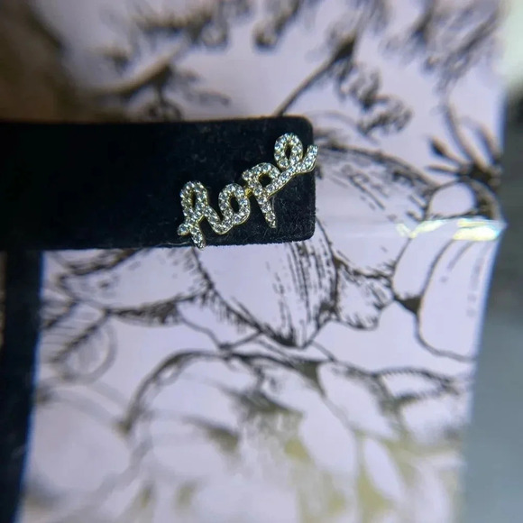 GOLD TONE DIAMOND PETITE SCRIPT HOPE EARRINGS POST BACK - Picture 5 of 8